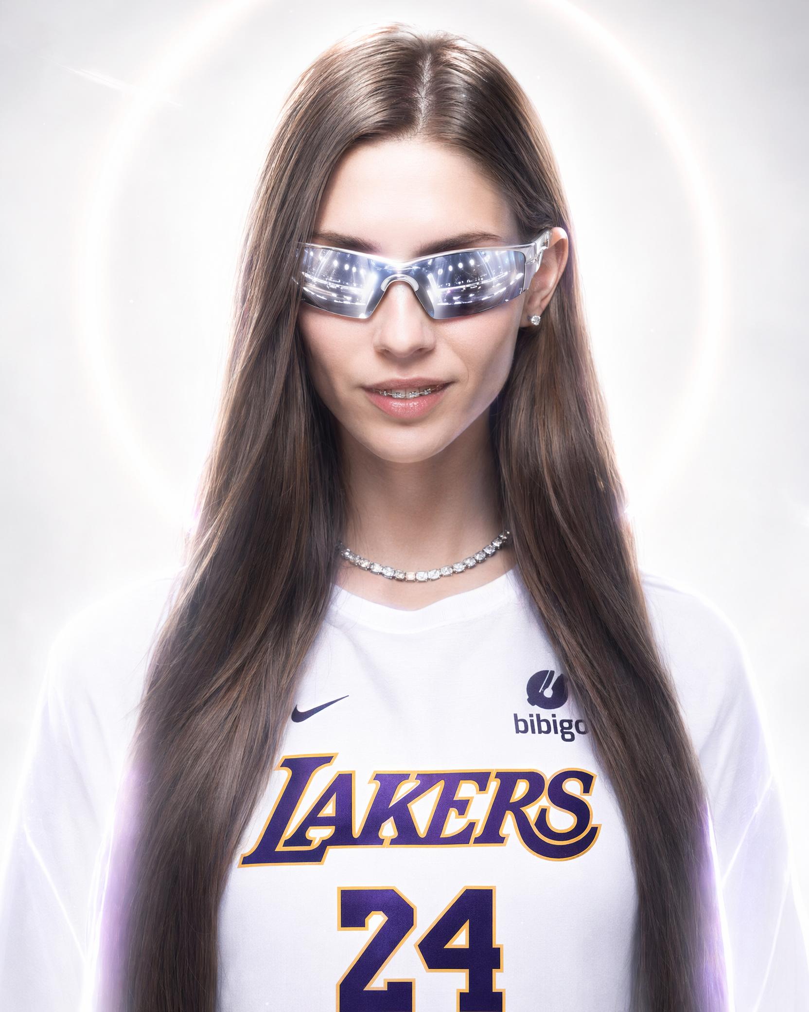 👗 Chrome Lakers